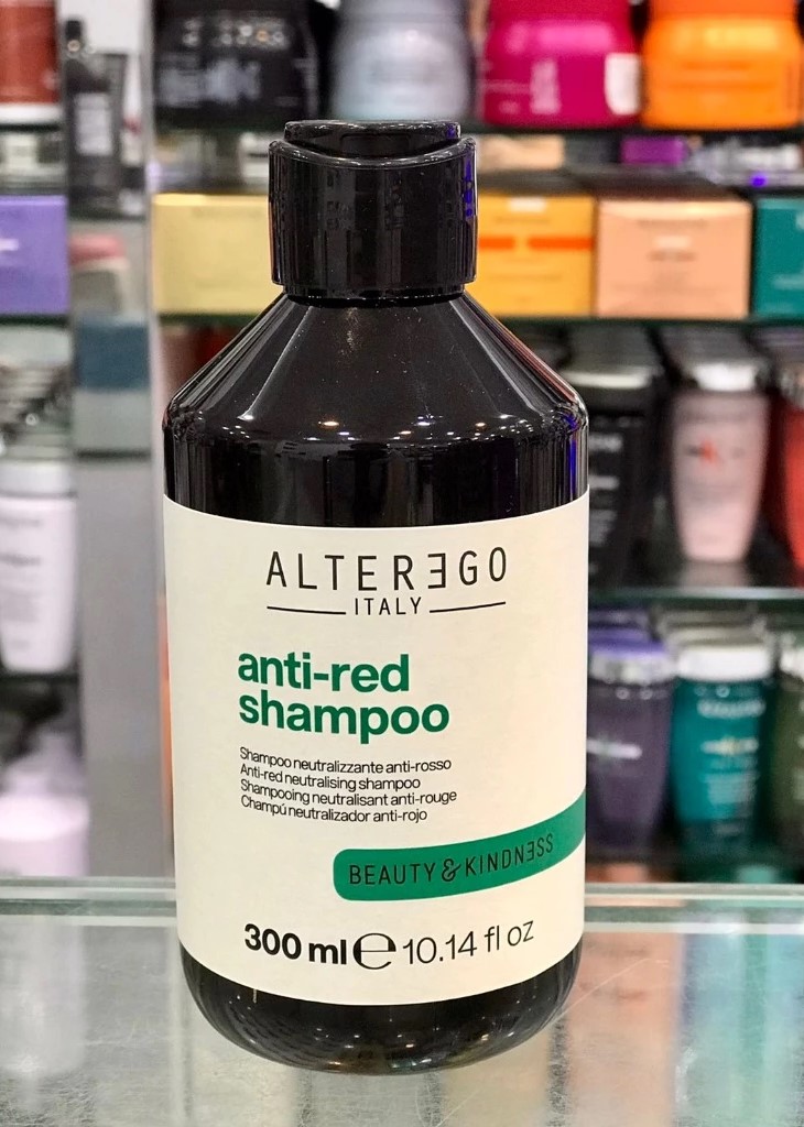 便宜生活館【洗髮精】艾特伊果 ALTEREGO 綠精靈恆彩矯色洗300ml 染棕髮或需要去除紅色調的髮質,延長髮色持久性與光澤度專用 全新公司貨 (可超取)